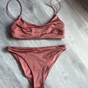 rose bikini